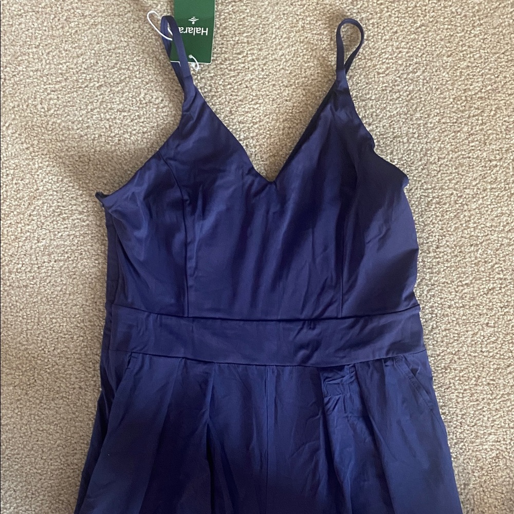 LARGE    HALARA BACKLESS SIDE INVISIBLE ZIPPER WIDE LEG JUMPSUIT - Picture 6 of 10